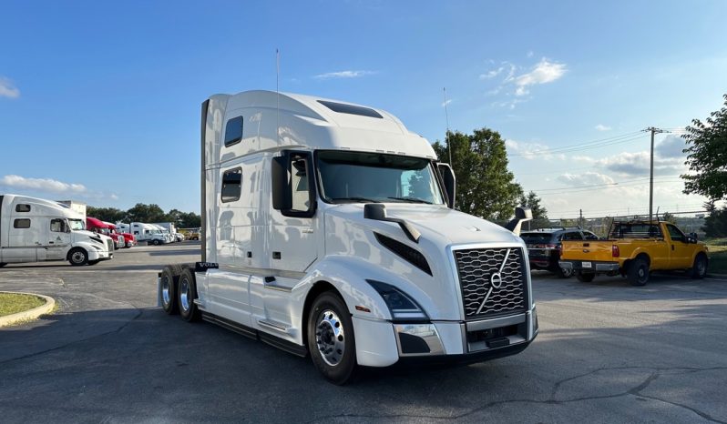 2024 Volvo VNL860