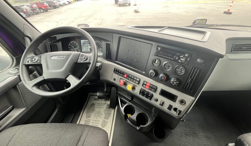 2021 FREIGHTLINER CASCADIA full