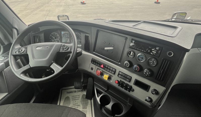 2020 FREIGHTLINER CASCADIA full