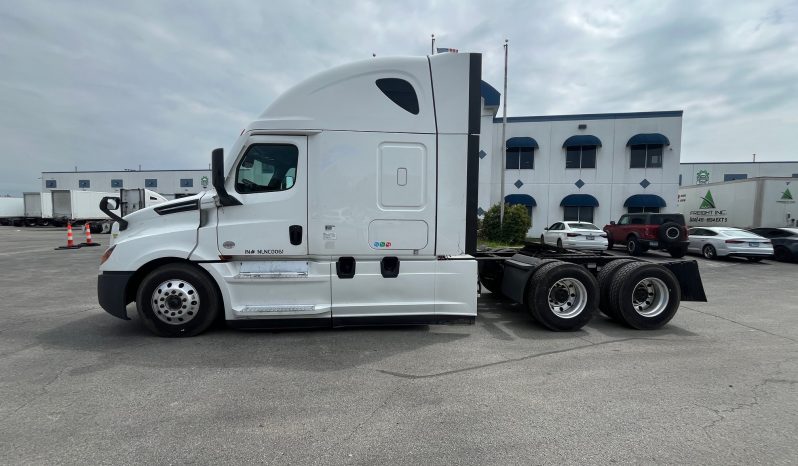 2022 FREIGHTLINER CASCADIA