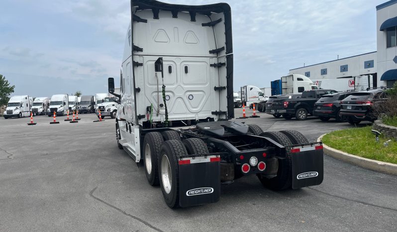 2024 FREIGHTLINER CASCADIA full