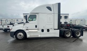 2024 FREIGHTLINER CASCADIA