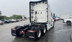 2024 FREIGHTLINER CASCADIA