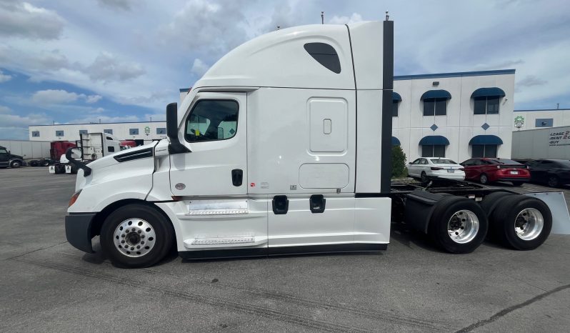 2022 FREIGHTLINER CASCADIA