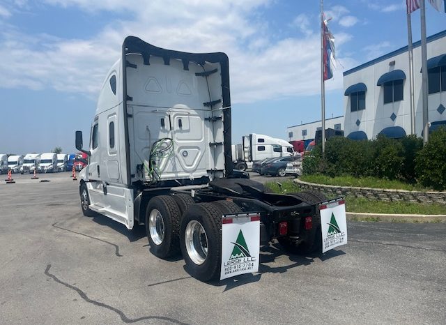 2025 FREIGHTLINER CASCADIA