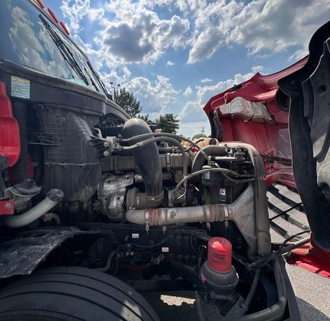 2020 FREIGHTLINER CASCADIA full