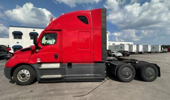 2020 FREIGHTLINER CASCADIA full