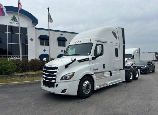 2025 FREIGHTLINER CASCADIA