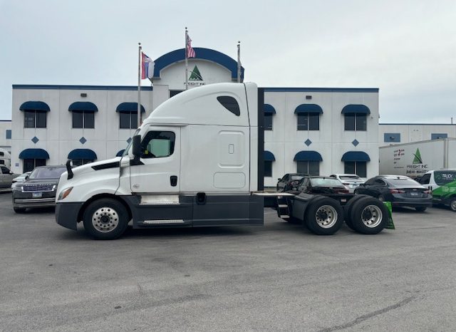 2021 FREIGHTLINER CASCADIA