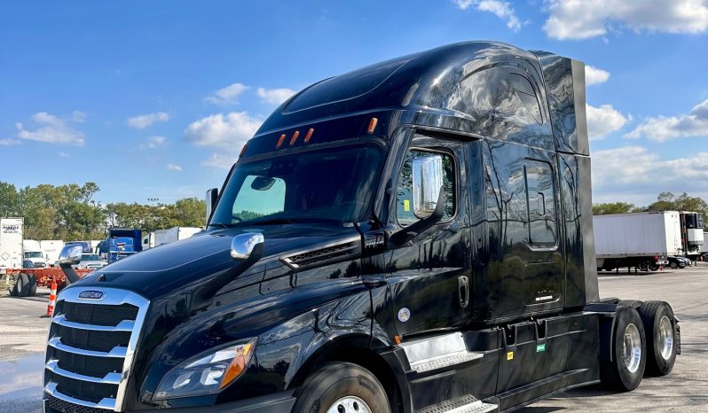 FREIGHTLINER CASCADIA 2021