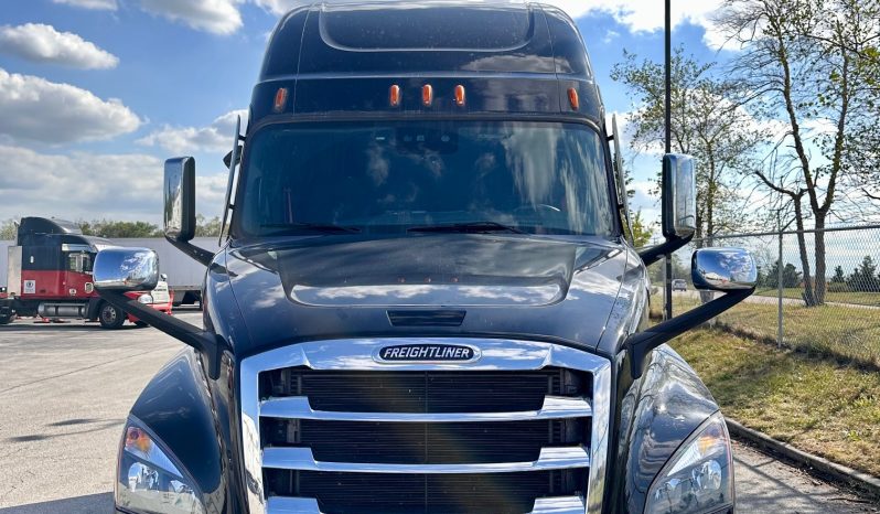 FREIGHTLINER CASCADIA 2021