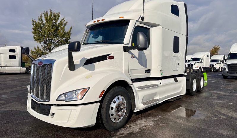 2023 PETERBILT 579