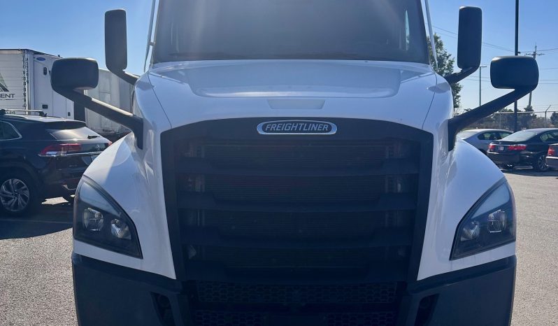 2021 FREIGHTLINER CASCADIA