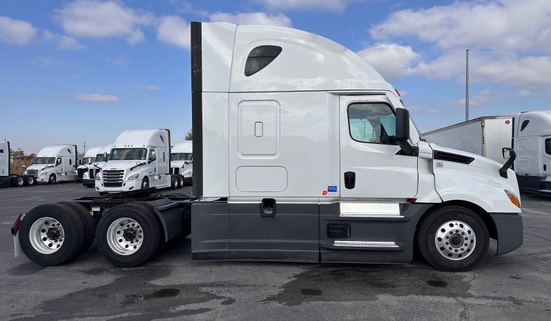 2021 FREIGHTLINER CASCADIA