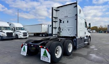 2021 FREIGHTLINER CASCADIA full