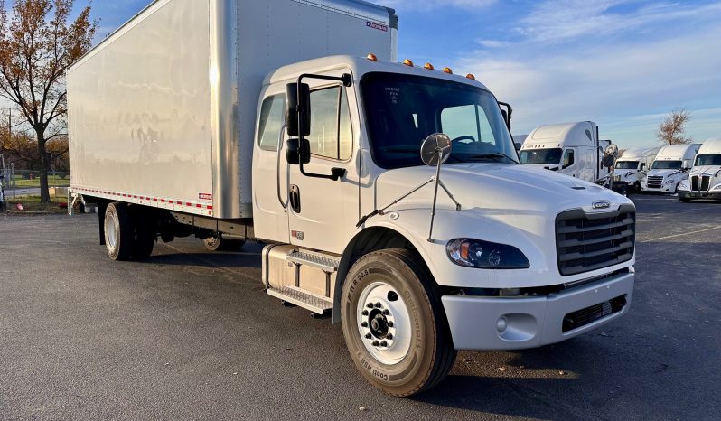 2025 FREIGHTLINER M2106