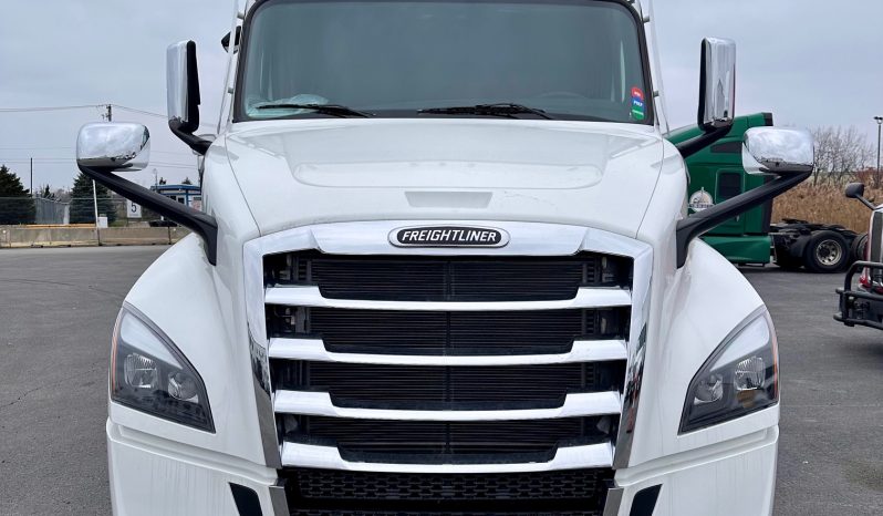 2025 FREIGHTLINER CASCADIA