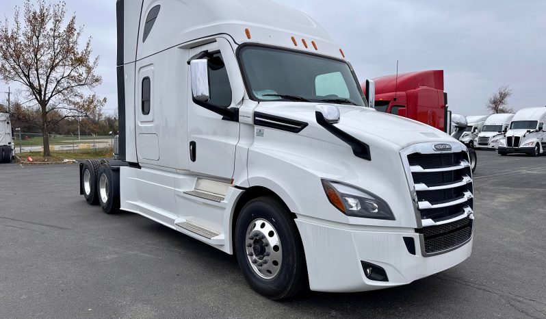 2025 FREIGHTLINER CASCADIA