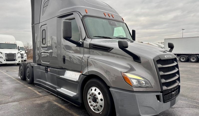 2021 FREIGHTLINER CASCADIA