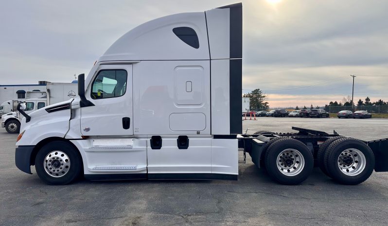 2024 FREIGHTLINER CASCADIA