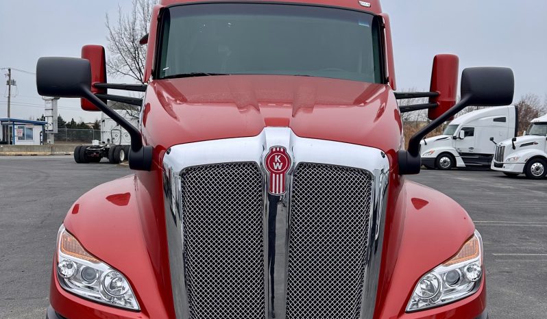 2025 KENWORTH T680