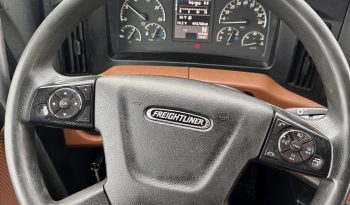 2020 Freightliner Cascadia full