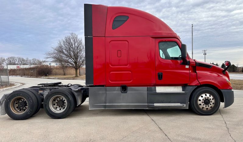 2020 Freightliner Cascadia