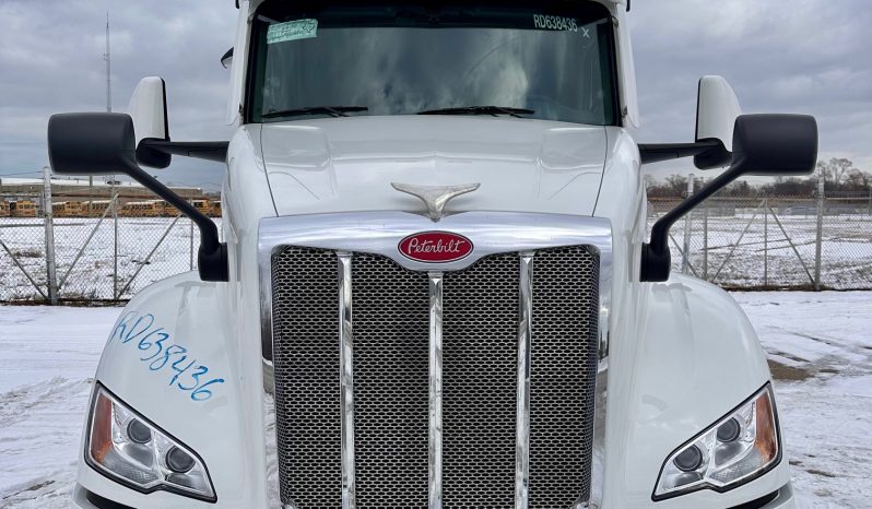 2024 Peterbilt 579