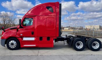 2022 Freightliner Cascadia full