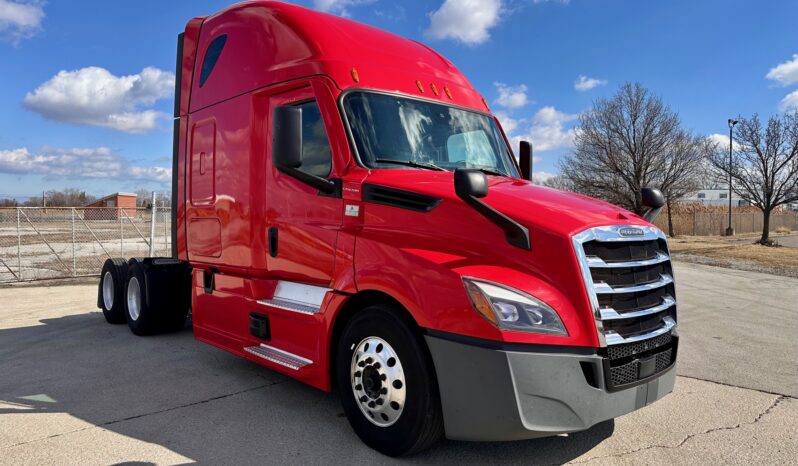 2022 Freightliner Cascadia