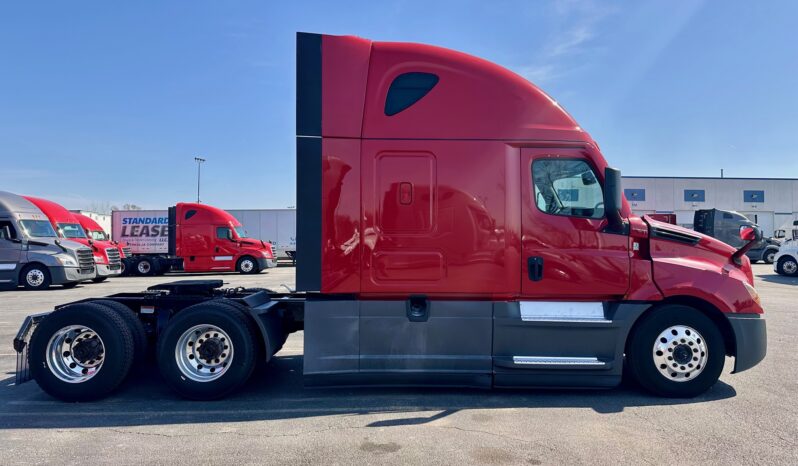 2021 Freightliner Cascadia