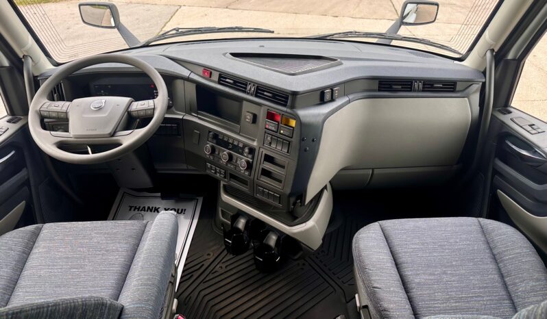 2026 Volvo VNL64T860 full