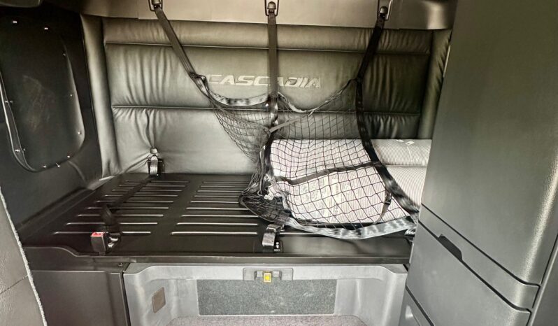 2026 Freightliner Cascadia full