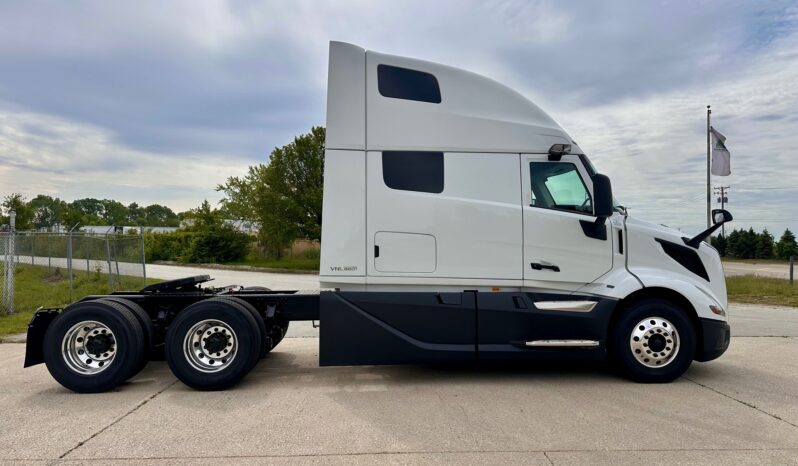 2026 Volvo VNL64T860