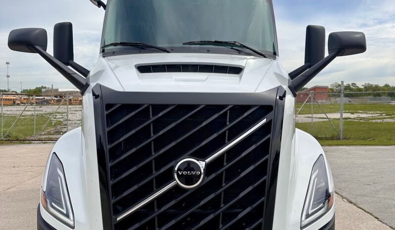 2026 Volvo VNL64T860