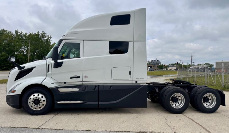 2026 Volvo VNL64T860
