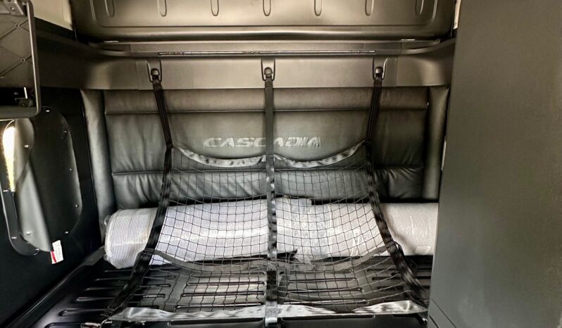 2026 Freightliner Cascadia full