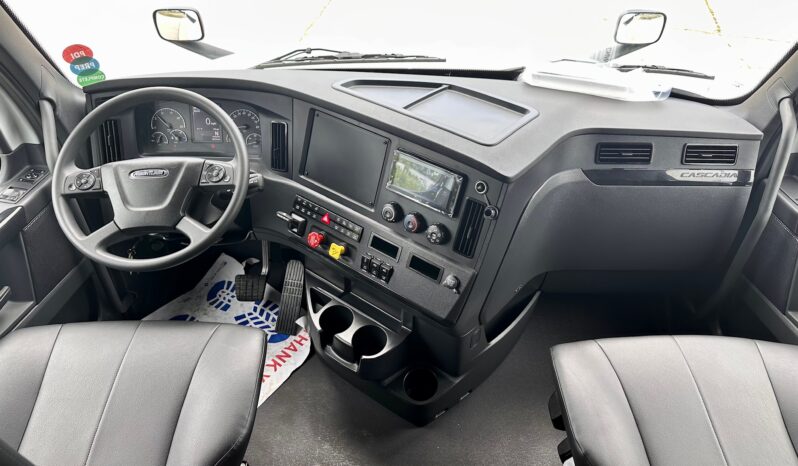 2026 Freightliner Cascadia full
