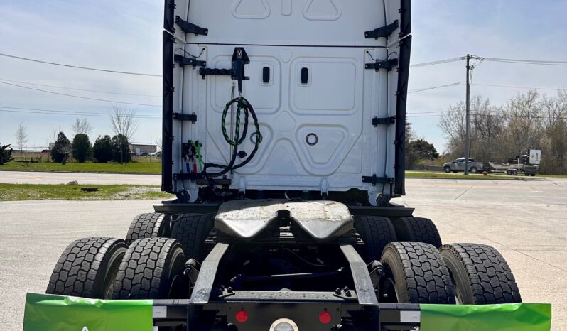 2026 Freightliner Cascadia full