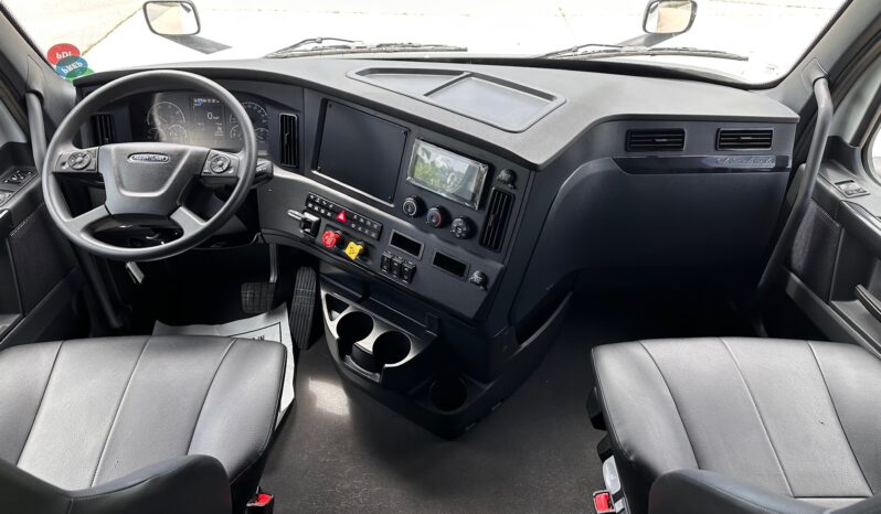 2026 Freightliner Cascadia full