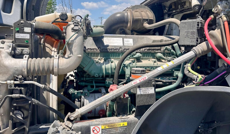 2024 VOLVO VNL860 full