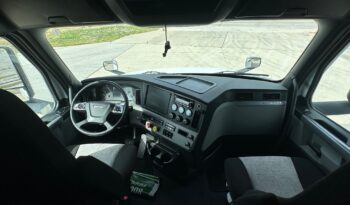 2022 FREIGHTLINER CASCADIA full