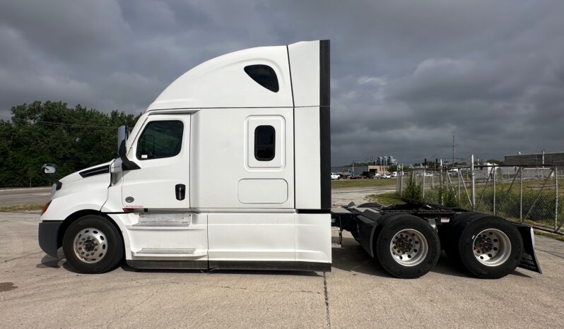 2022 FREIGHTLINER CASCADIA
