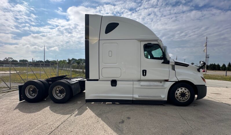 2022 FREIGHTLINER CASCADIA