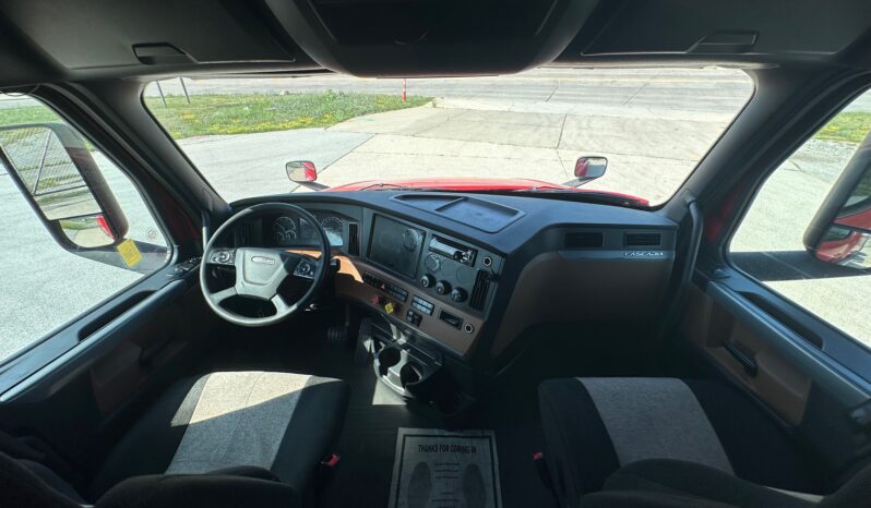 2020 FREIGHTLINER CASCADIA 126 full
