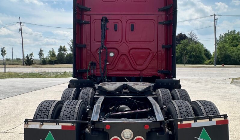 2020 FREIGHTLINER CASCADIA 126 full