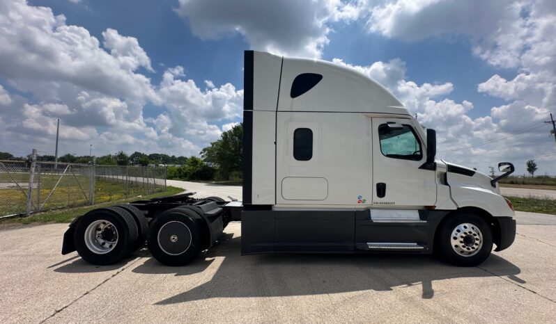 2022 FREIGHTLINER CASCADIA