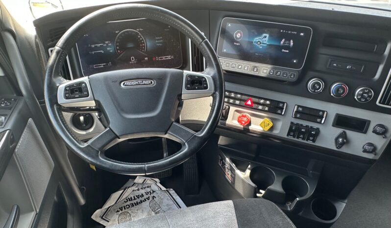2022 FREIGHTLINER CASCADIA full