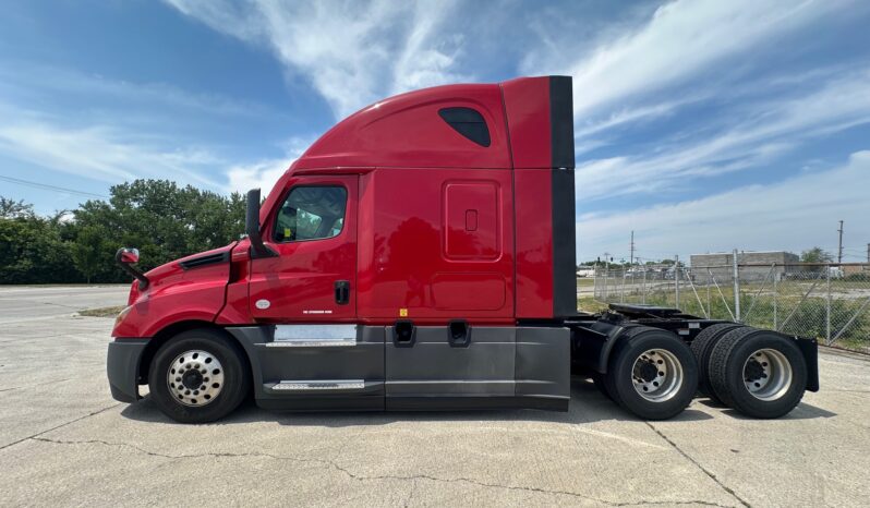 2020 FREIGHTLINER CASCADIA 126