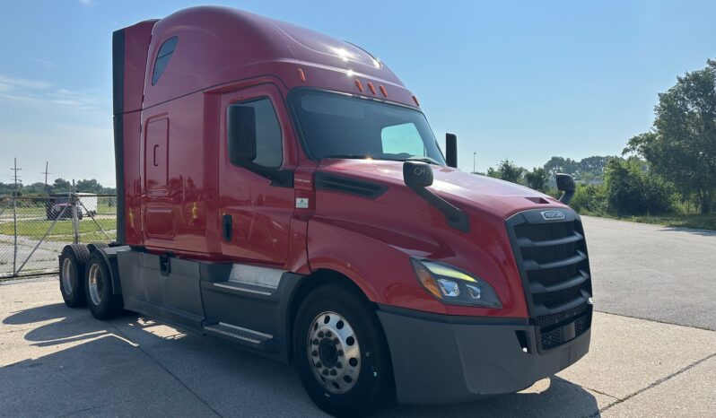 2020 FREIGHTLINER CASCADIA 126